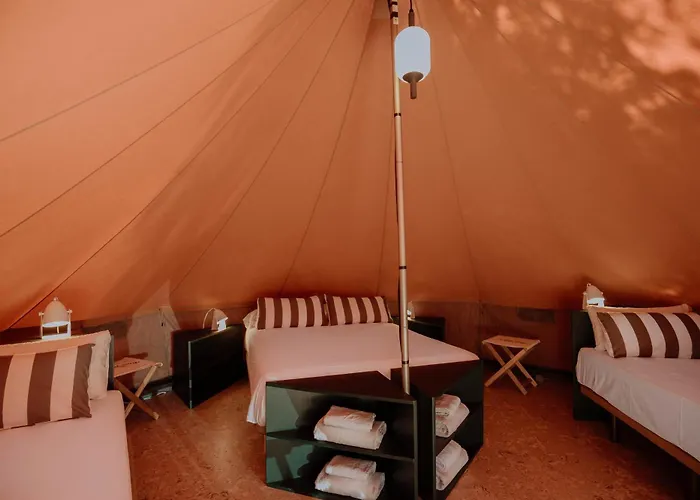 Luxury tent Holacamp Fun Sitges